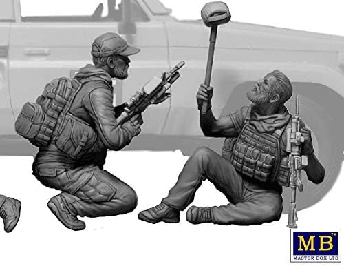Master Box 35207-135 Danger Close Figure Kit