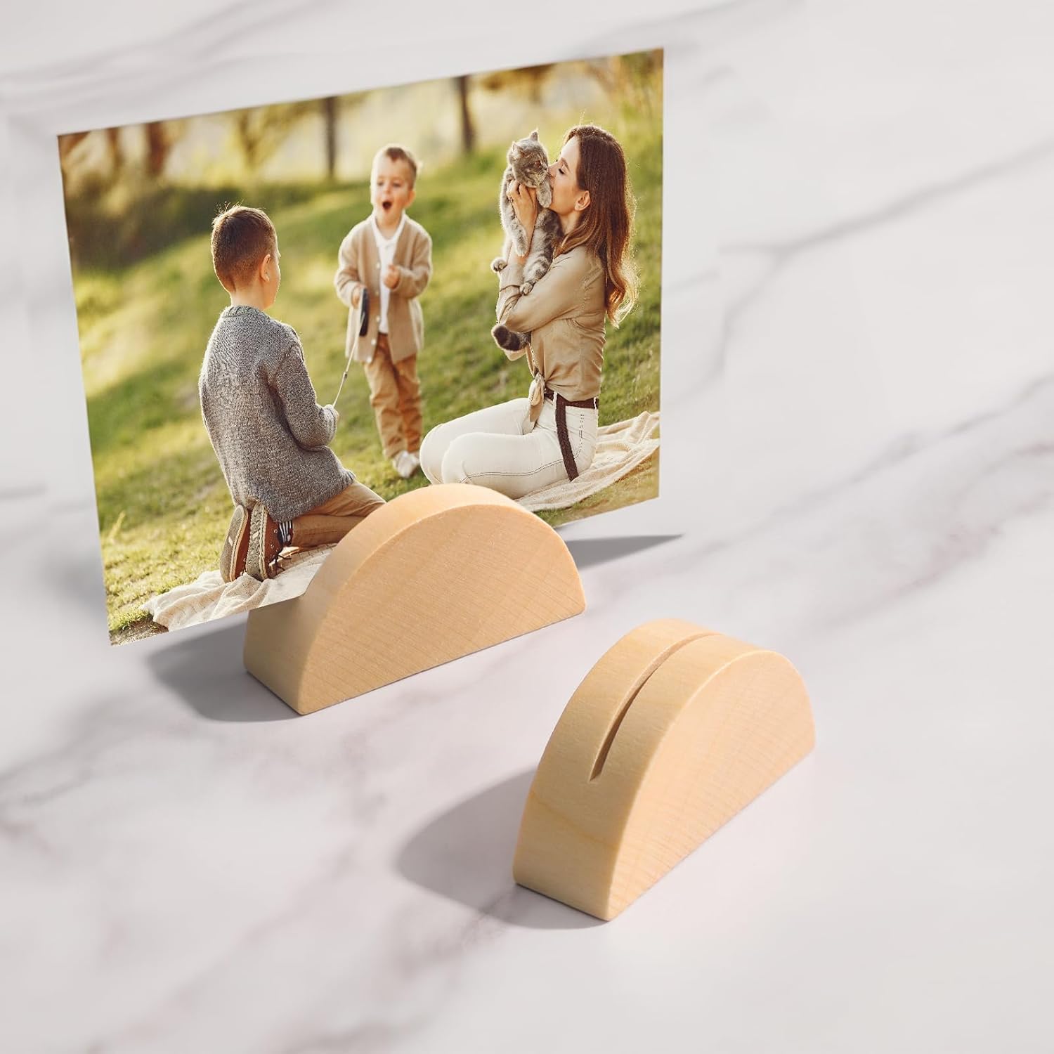 UNIQOOO 10 Set 2 Inch Arch Wood Stand with Cards