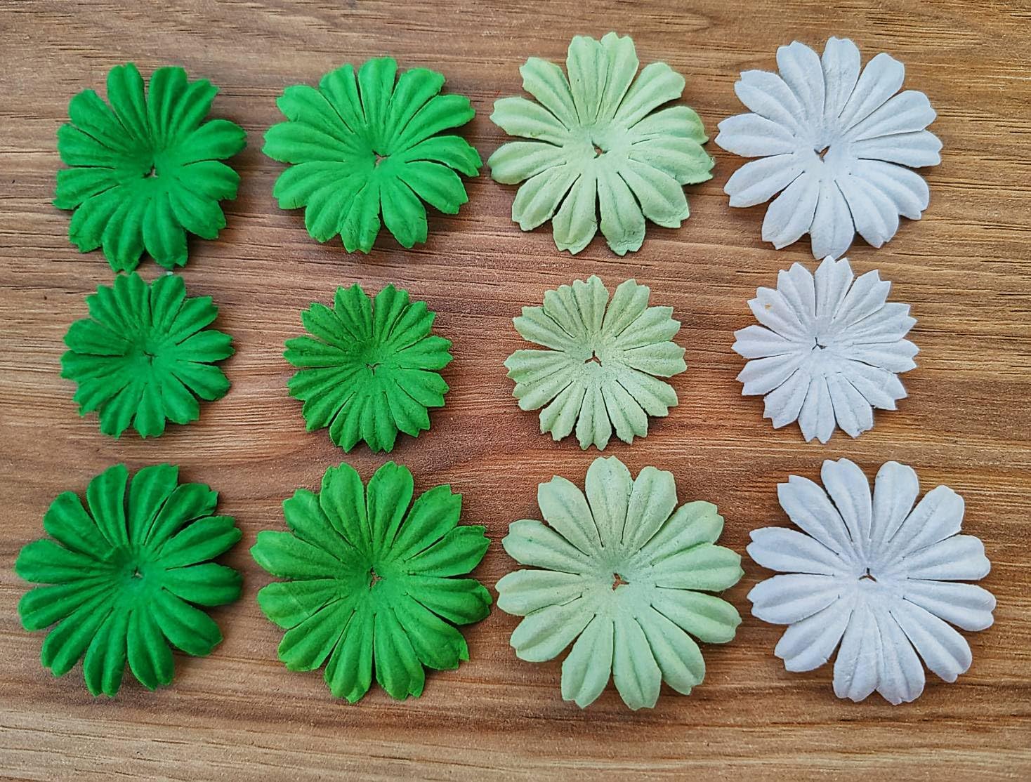 Daisy Petals Mulberry Paper Flowers Handmade for DIY Crafts Supplies