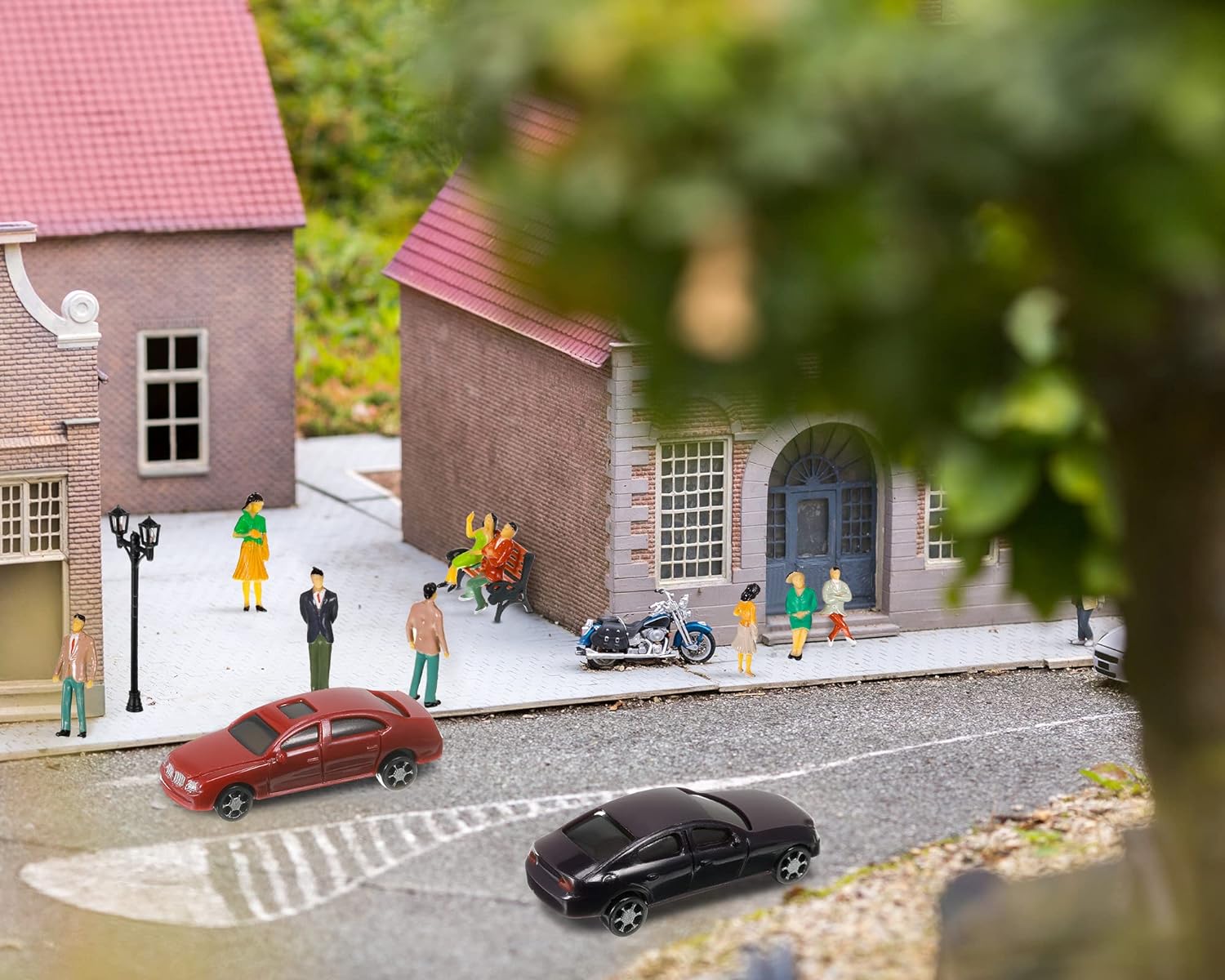 Sratte 64 Piece Model Train Scenery Set 150 Scale